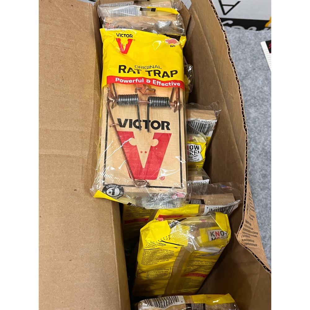 Victor Rat Trap Unisex OS Wood NEW 12 Pack Original Snap Traps
